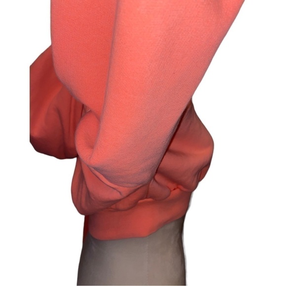 TNA Aritizia Cropped Hoodie Sweatshirt Coral Orange 🍊 Peach 🍑 - Picture 10 of 16